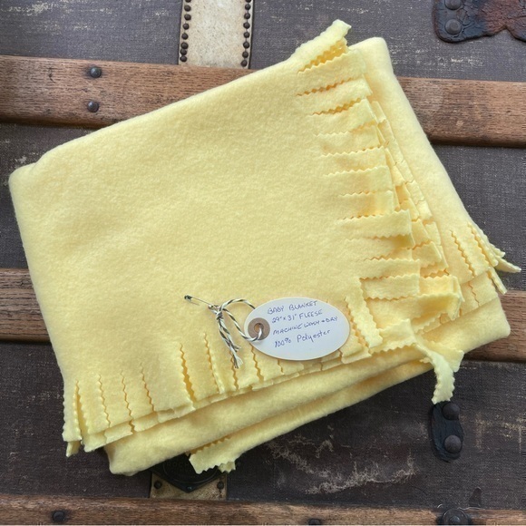 2/$29 Handmade Sunshine Yellow Fleece Baby Blanket NWT Fringe Unisex Kid - Picture 1 of 5